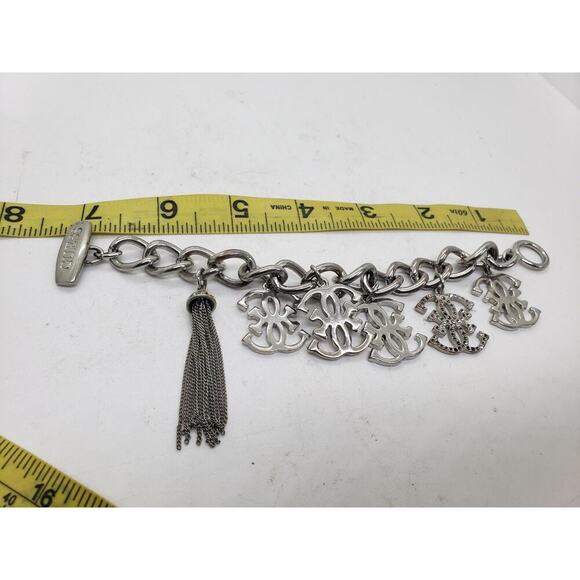 Vintage Guess Logo Big Charm Bracelet Silver Tone Rhinestone Tassel Chain Chunky - Picture 5 of 7
